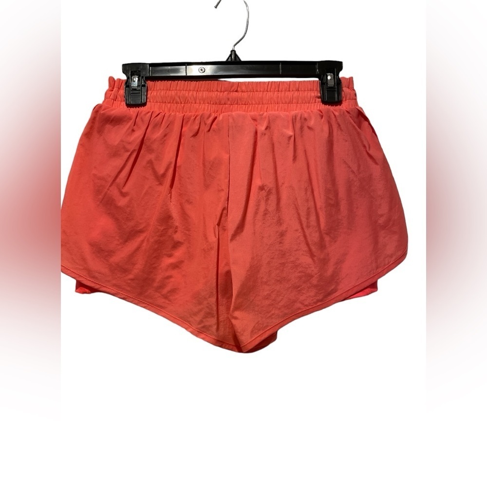 Victoria's Secret On Ponint short size M - Picture 2 of 2